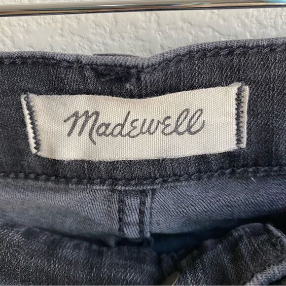 Madewell | 10” High-Rise Skinny Jeans with Distressed Hem, Size 23 - Picture 9 of 15